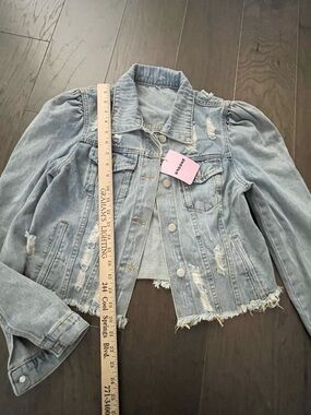 Light Blue Distressed Women’s Denim Jacket